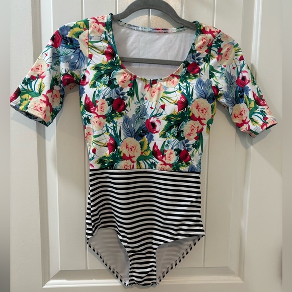 One Piece - Bathing Suit - Picture 3 of 6